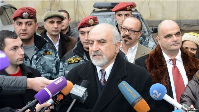 Armenia - Presidential candidate Paruyr Hayrikian speaks to journalists after asking the Constitutional Court to postpone the February 18 presidential election by two weeks, Yerevan, 10Feb2013.