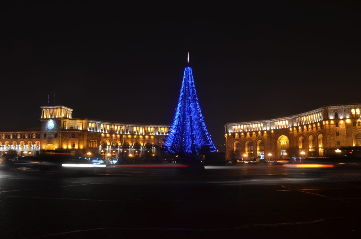 Yerevan's Christmas Lights The Armenian Observer Blog