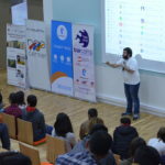 Antranig Vartanian speaking about secure chatting at Barcamp Vanadzor
