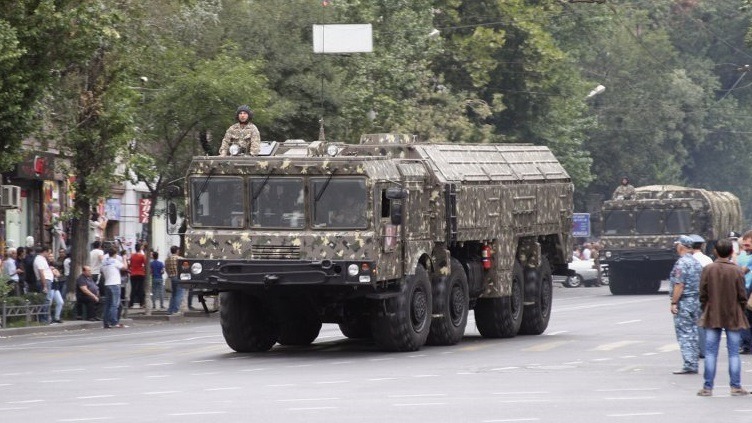 Armenia revealed it owned a set of 9K720 Iskander (SS-26 'Stone') short-range ballistic missiles (SRBMs) in its military parade on 21 September, 2016 Source: Karen Vrtanesyan / Razm.info